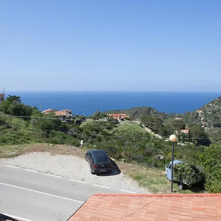 Per Carla Casa La Rosa Dei Venti Bilo Colle D 'orano * Patresi